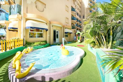 Parque infantil & Sala juegos