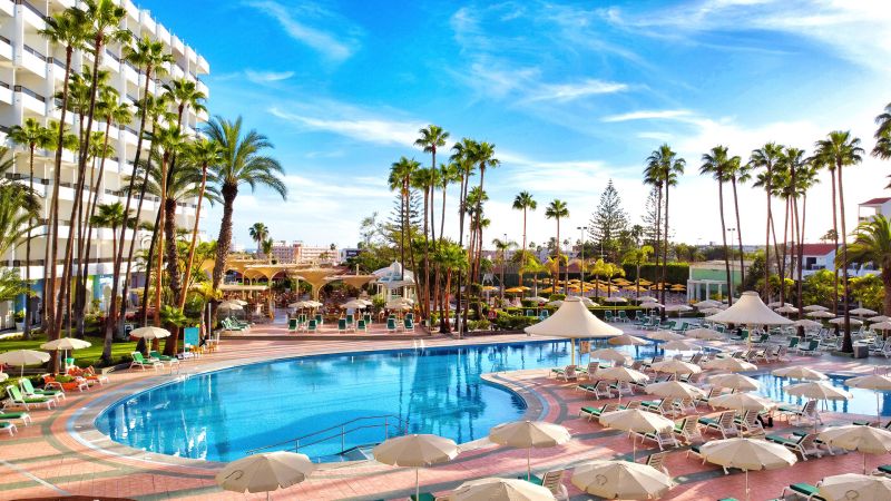 piscina hotel bull eugenia victoria