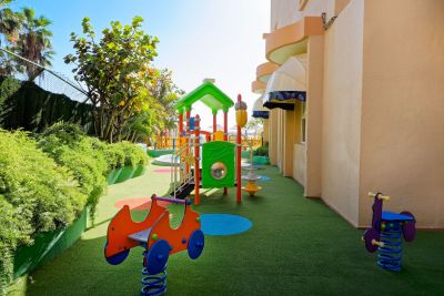 Parque infantil & Sala juegos