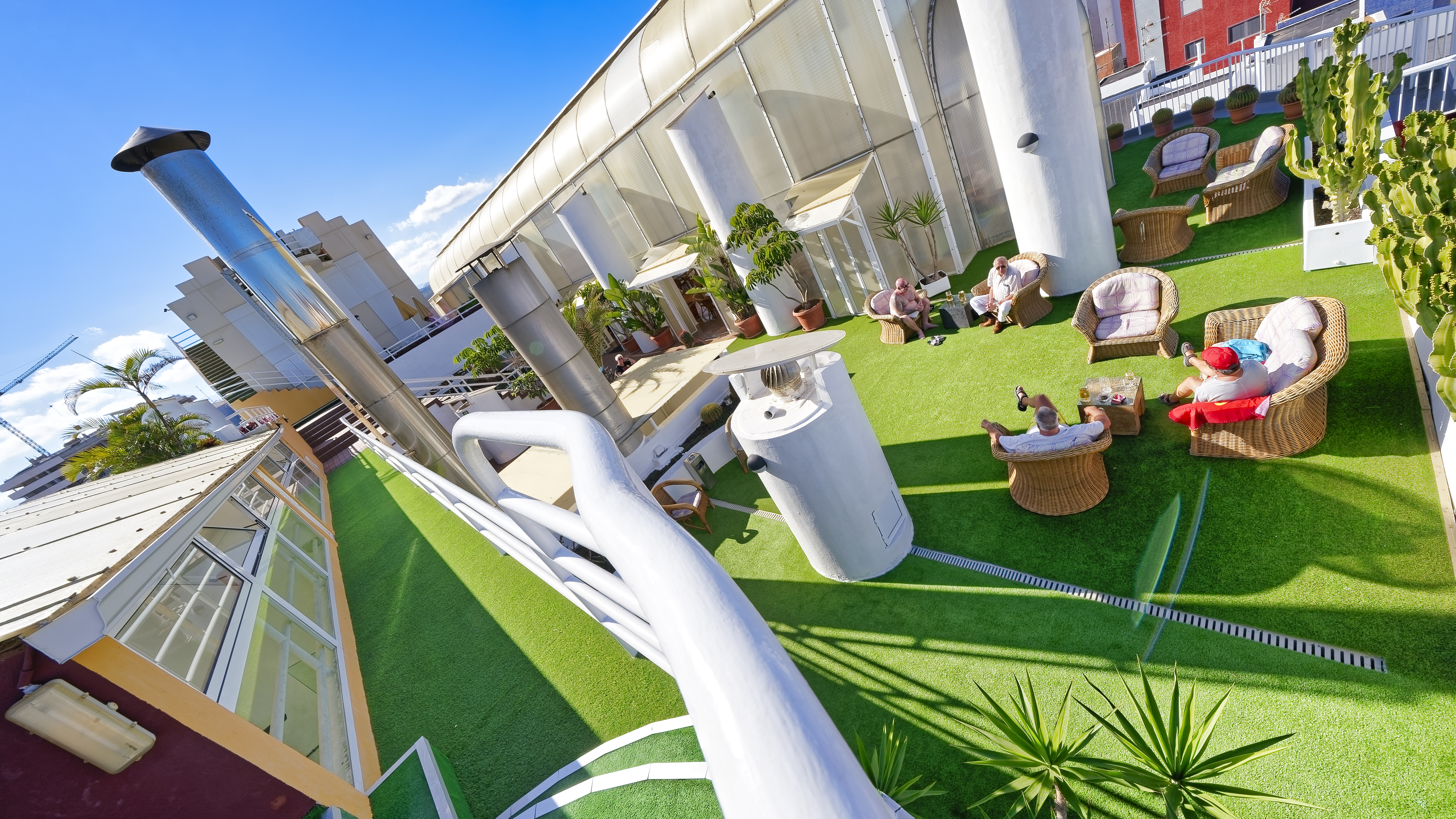 terraza hotel astoria