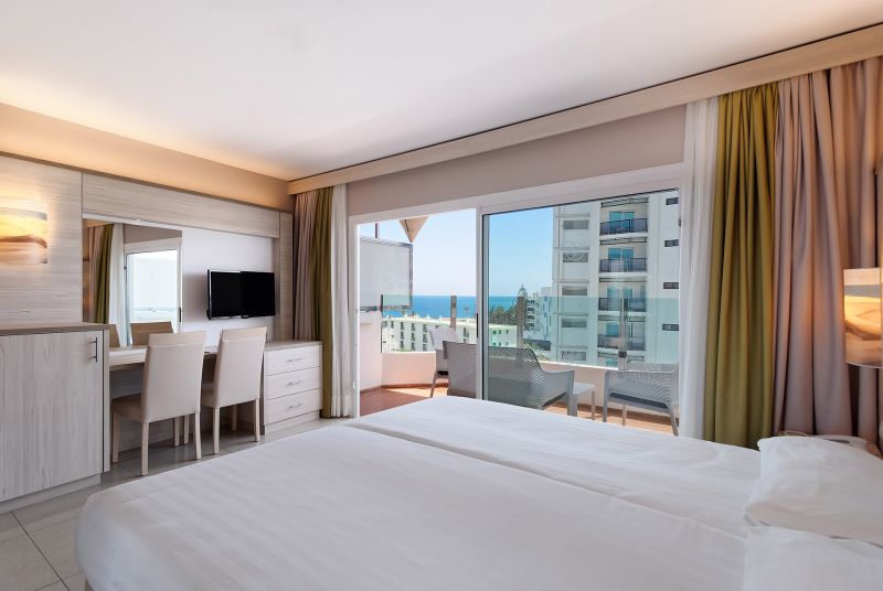 terraza con vistas al mar