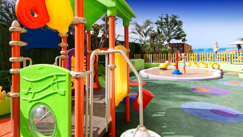 piscina infantil dorado beach & Spa